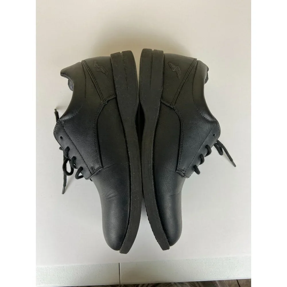 ✨2/$20✨  Carlton‎ Black Good Year Shoes Size 9W
